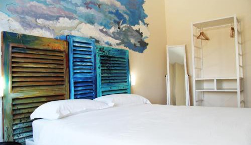 Double Room with Shared Bathroom