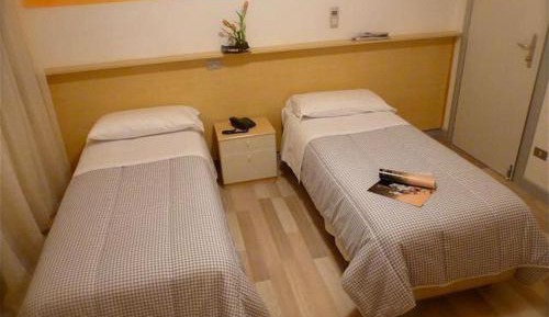 Small Twin Room