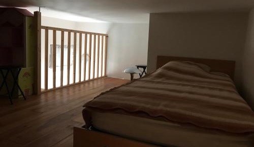 Studio - Split Level