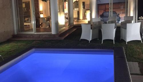 Deluxe Villa