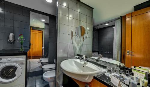 Premium King Room