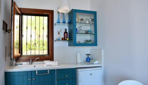 Studio Apartment with Sea View