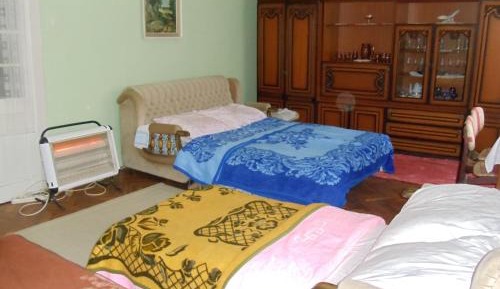 Quadruple Room with Private Bathroom