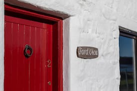 Kippford Cabin | 2 Ford View at Kippford, sleeps 3