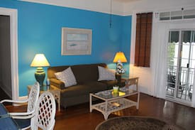 Historic District - North Apartment | The Historic DeRenne Plaza Condominiums