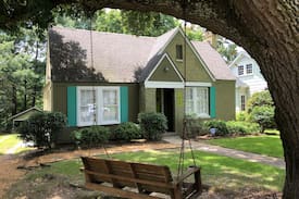 Greater Belhaven House | The Nomad Pad / Belhaven: From HGTV to Airbnb