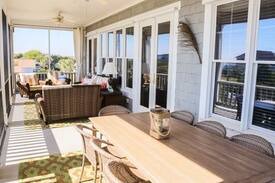 Edisto Island House | Big Kahuna: Ocean-view only 75 steps from beach
