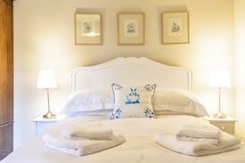 Longforgan House | Carmichael Farmhouse - Between Dundee and Perth