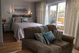 Martin House | Pebble Meadow Retreat
