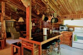 Marshall Cabin | Cedar cabin near Buffalo River