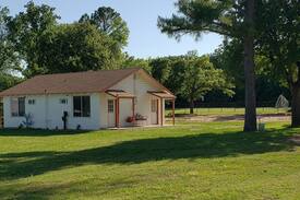 Nocona House | Lazy K Cove RV Park and Motel Room 1