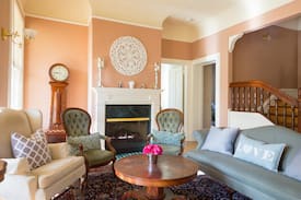 San Anselmo House | Historic Victorian in San Anselmo, Shaw House
