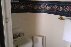 Glen Haven Bed & Breakfast | Lord Dunraven Room - The Inn of Glen Haven