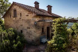 Anghiari Cabin | Monterosi, restored Tuscan villa.