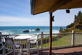 Arch Cape House | Sunset Retreat