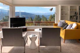 White Salmon House | The NeuHaus - a Mid Century gem w/ amazing views!