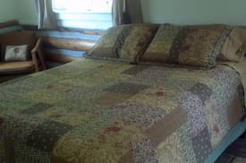 Manitou Springs Cabin | Keithley Pines Silver Spruce Cabin