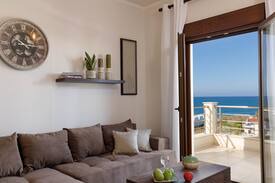 Sfakaki Apartment | Sky Hill - "Cafe Noir" Exclusive Apartment