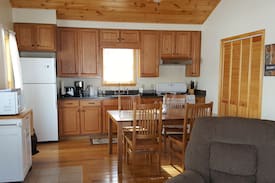 Cherry Creek Cabin | Rattlesnake Cabins