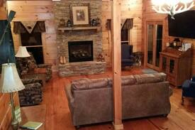 Spencer Cabin | CABIN:FALL CREEK FALLS STATE PARK