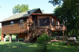 Hardy Cabin | STELLA'S ON BIG CREEK - Fish, Float, and Relax