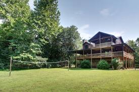 Copperhill Cabin | Canoe Cruise - Luxury on the Ocoee River