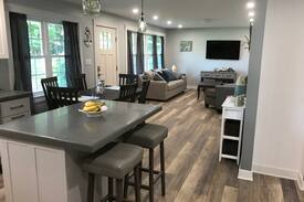 Lake Erie Beach House | Bay Haven - Beach house in Grand View Bay Angola