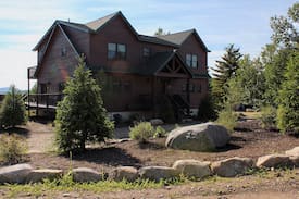 Au Sable Forks House | The Gorgeous and Serene Lodge at Fern Lake