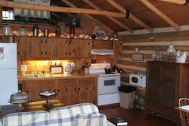 Lexington Cabin | Cabin on the River at the Bare Farm