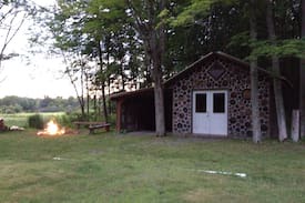 Hunt Cabin | Take A Break Hideaway-Letchworth State Park