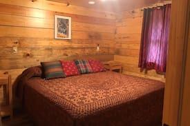 Carbon Hill Cabin | Verde Grove Cabins - “Poplar”