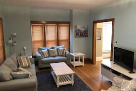 Damascus Cabin | A Step Away Cottage