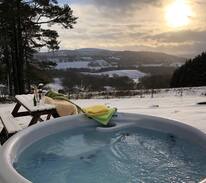 Crieff Cabin | Secluded hillside cottage, ideal romantic hideaway