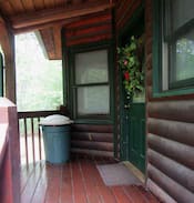 Foxfire Estates Cabin | Pocahontas with Gas logs and bubbling hot tub