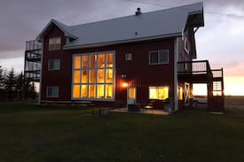 Ashton Cabin | Good Ground Family Retreat - Sleeps up to 30