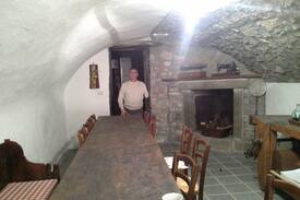 Corniglio House | DOVE IL TEMPO SI E' FERMATO!