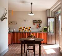 Commelle-Vernay House | Chez le Père Soucieux