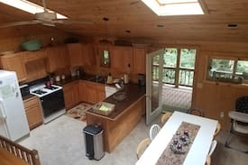 Friendsville House | Tree House @ Deep Creek Lake