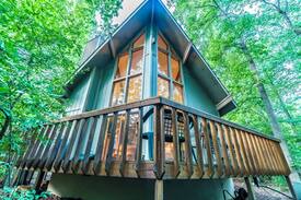 Massanutten Villa | Chalet in the Forest