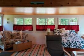 Pleasant Point Cabin | Pine Lodge - spacious and dog friendly!