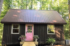 Carbon Hill Cabin | Verde Grove Cabins - "Oink"