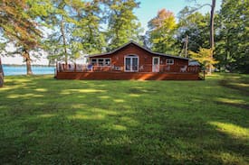Three Rivers Cabin | The Point at Fishers Lake with Amazing Lake Views