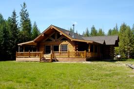 Troy Cabin | The Nest - A log home on Lake Creek