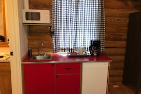 Bellevue Cabin | Long Horse Ranch! The bunk house Cabin#1