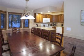 Blowing Rock Apartment | Poplar 2 Chetola Resort - 3 BR Condo with access to full resort amenities including heated indoor pool and fitness center.