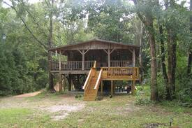 Stone County Cabin | Peaceful Wiggins Cabin overlooking Red Creek