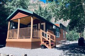 Ouray Cabin | RIVER RUN CABINS - #6 DOG FRIENDLY-Read Summary