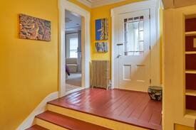 East Haddam Apartment | The Federal Suite at the Wisteria Rest