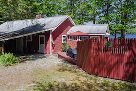 Norway Cabin | Buddy's Place on Lake Pennesseewassee