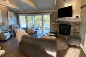 Fremont Cabin | Totally renovated Boutique cottage on the beach